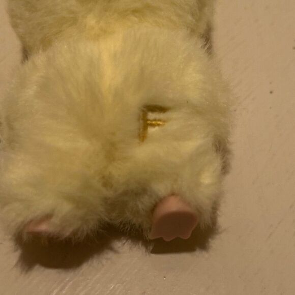 Authentic PopMart Labubu The Monsters Pin for Love Series “F” Yellow Plush Penda - Picture 5 of 14